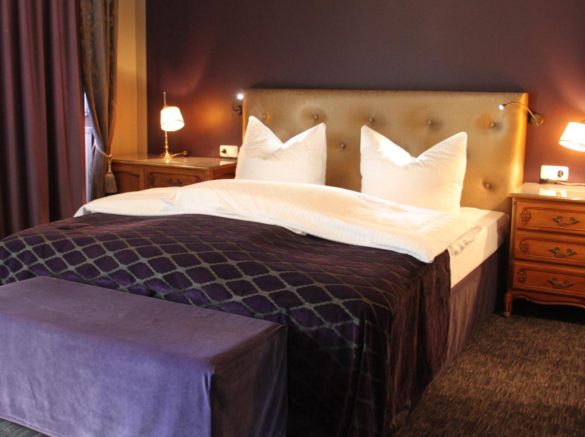 Hotel Schmuckkaestchen Miltenberg Room photo