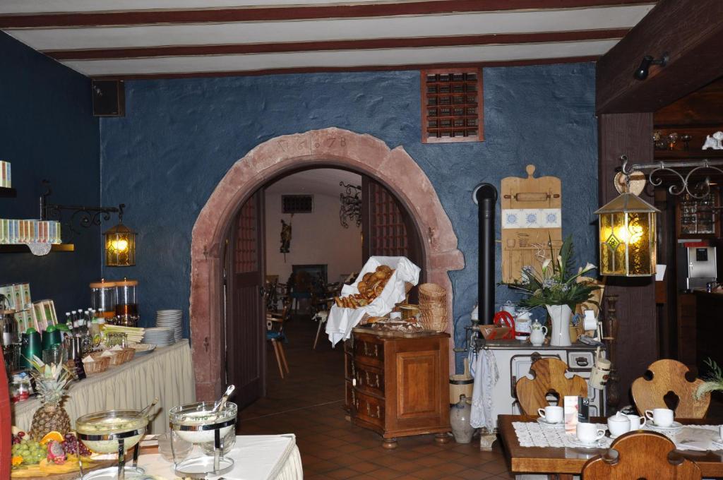 Hotel Schmuckkaestchen Miltenberg Exterior photo