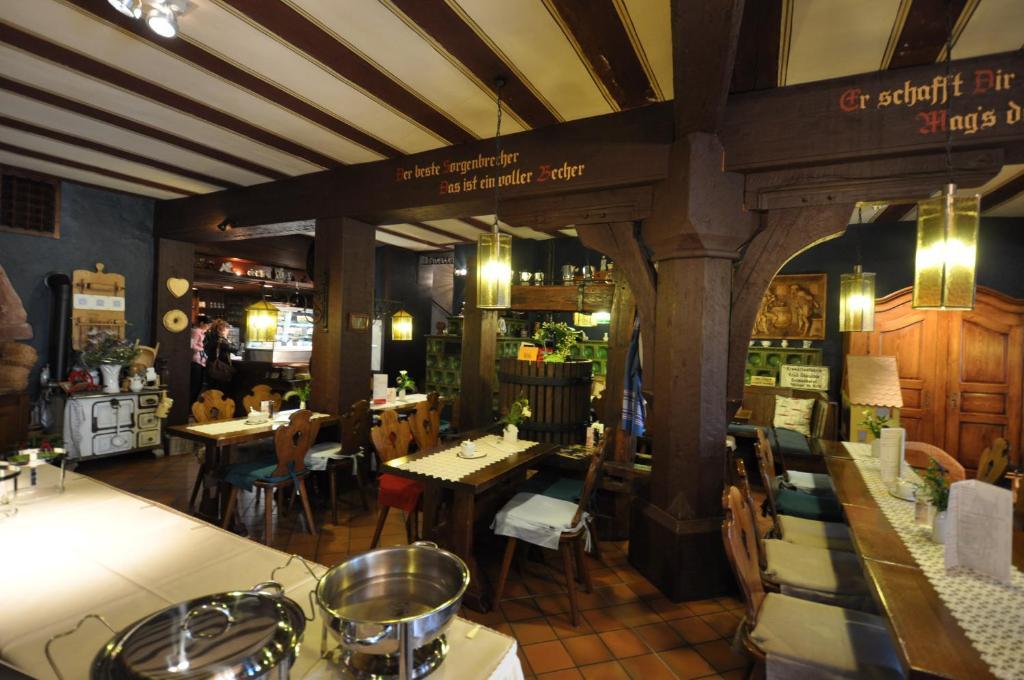 Hotel Schmuckkaestchen Miltenberg Exterior photo
